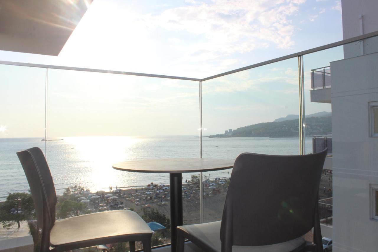 Bar Restaurant Triumf Hotel 4*