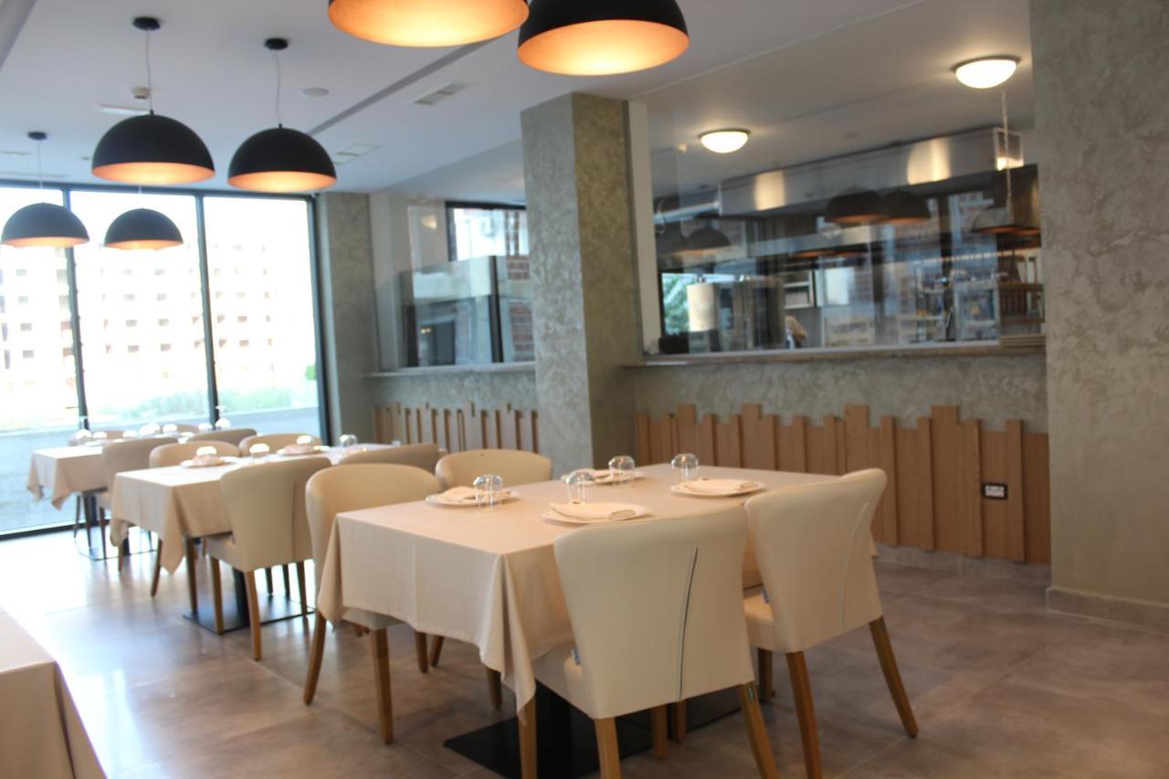 Bar Restaurant Triumf