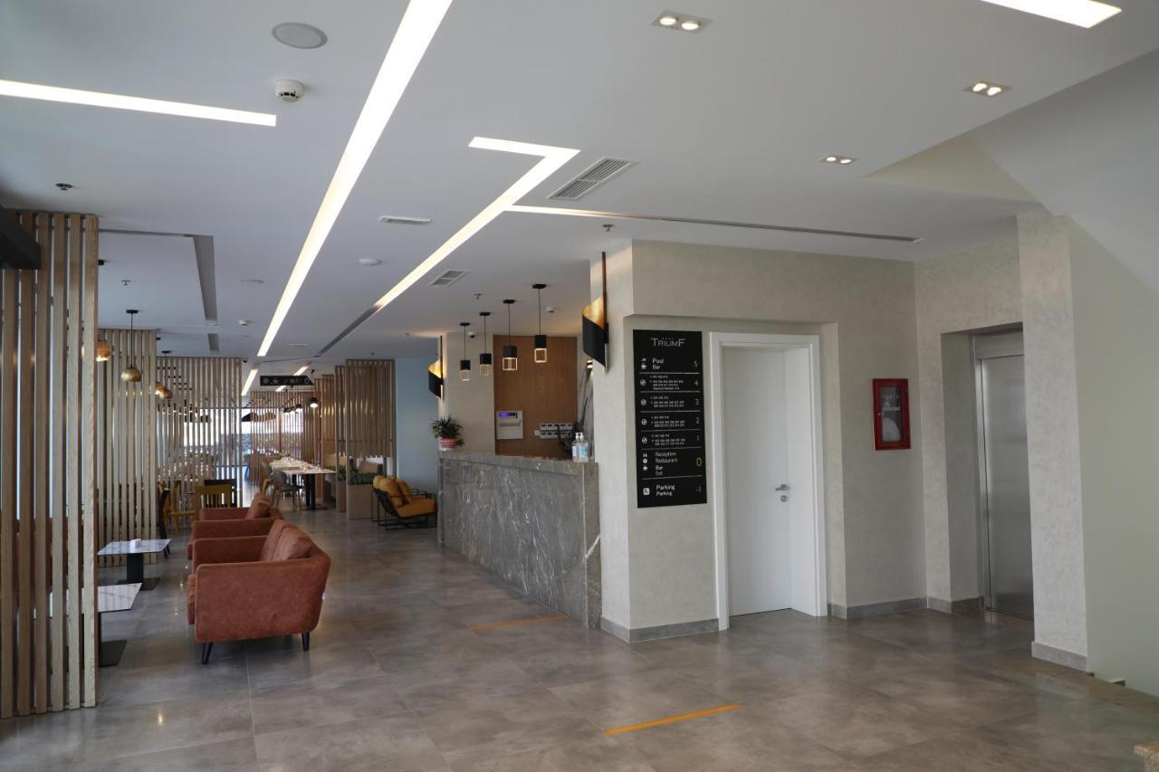 Hotel Triumf