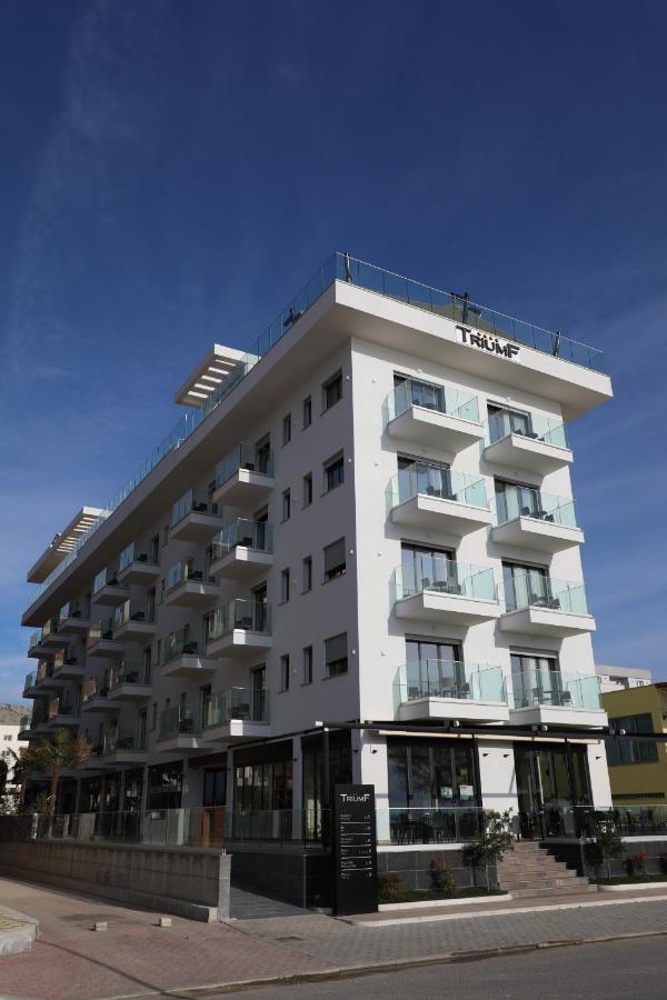 Bar Restaurant Triumf Hotel 4*