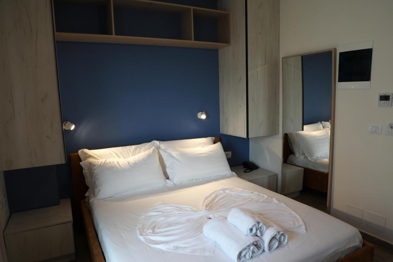 Hotel Triumf Shengjin